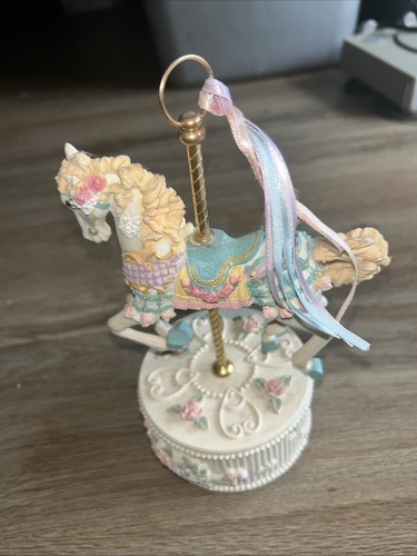 Carousel horse music - music, box