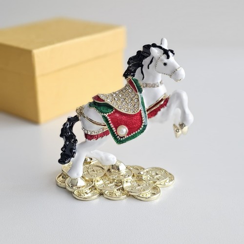 Luxurious white horse enamel - luxurious,