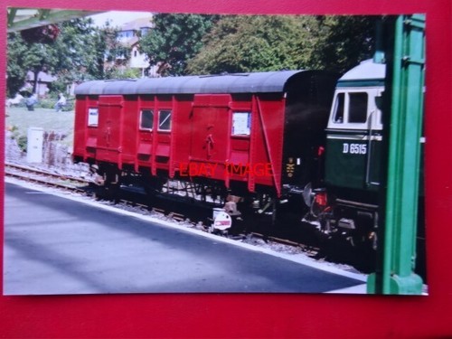Photo red horse box - red, wagon